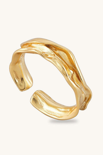 Graceful Curves Ring