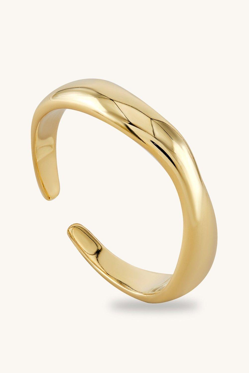 Golden Curved Line Ring